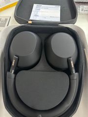 ほぼ新品 SONY WH-1000XM5 (B) [ブラック]