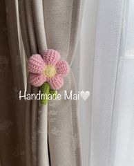 花カーテンタッセル　編み物ハンドメイド　2個セット