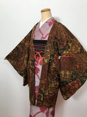 【中古】Lサイズ 羽織 正絹 山吹茶地に唐花模様