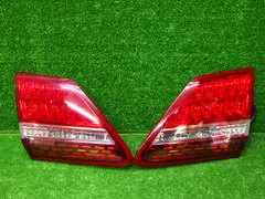LED球切れ無し　トヨタ　GRS200　GRS203　クラウンロイヤル　内側テールレンズ　左右　30-349　前期　250201024のサムネイル