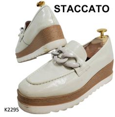 スタッカート　厚底　金具　チェーンデザイン　22cm　レザー　ホワイト