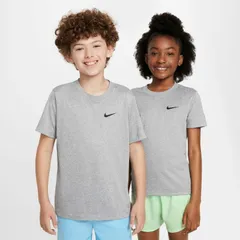 ナイキ 半袖 Tシャツ キッズ 130-160cm 子供服 NIKE レジェンド ジュニア Dri-FIT TEE｜子ども用 グレー スポーツTシャツ 半袖シャツ 男の子 女の子 キッズウェア スポーティ 子供用シャツ nike スポーツ/FZ5198-001