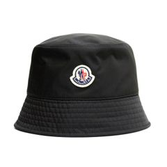 11 MONCLER モンクレール 3B00038 5988K ブラック・ネイビー バケットハット リバーシブル ロゴワッペン