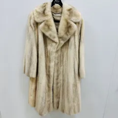 2025年最新】malvoisie 毛皮の人気アイテム - メルカリ