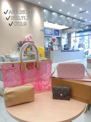 [本日特価] TOP New 2025 高品質3点セット - Lv ピンクジェリーバッグ + ピンクカメラバッグ + 財布 本日限定特別割引！[本日特価|新品未使用品]
