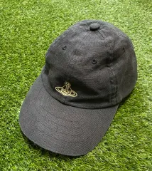 【新品】ヴィヴィアン ウエストウッド ブラック キャップ 完売品 EDGEWEAR キャップ(ブラック)（メンズ）（1344952011）｜帽子