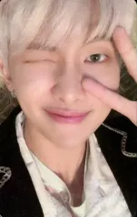 【中古】コレクションカード(男性) 防弾少年団/RM(アールエム)/衣装白・黒・左手ピース・ウインク/CD「Map of The Soul： Persona」(Ver.3)特典トレカ