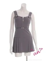 XSグレー AOC-3961 [AOC3961-GY-2507]【an/アン】アンディ/ フロントジップ/ ノースリーブ/ ビジューボタン/ ベルト/ プリーツ/ フレア/ シンプル/ ワンピース/ ミニドレス/ キャバドレス