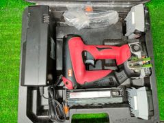 ◎マックス(MAX) 充電式ピンネイラ TJ-35P1 バッテリ3個、充電器、ケース付 実際の釘打ちにて動作確認済み