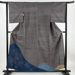 付下げ 身丈157cm 裄丈64cm M 袷 紬地 家屋 楓 刺繍 焦茶色 正絹 美品 秀品 【中古】