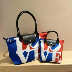 新品未使用 LONGCHAMP ロンシャン LOVEプリント トートバッグ    ショルダーバッグ  バッグ