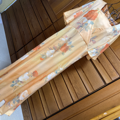 オーダー　着物リメイク　大輪のお花が華やかな小紋からステージドレス
