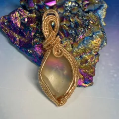 リビアングラス　ペンダントトップ