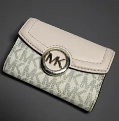 archive MICHAEL KORS key case pvc 6連 MK柄 マイケルコース キーケース MK柄 シグネチャー 6連キーケース 薄ピンク 白