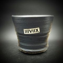 《現行モデル-正規品-》  L トール 『ZEBRA -Black- ゼブラブラック』 【ZB-L_2108】 IIIVIIX イーヴィックス 陶器鉢 植木鉢 観葉植物 多肉植物 アガベ 塊根植物 グラキリス 亀甲竜 エケベリア ハオルチア