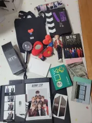BTS(防弾少年団・バンタン) BTS グッズ まとめ売り ヴィ(V・テヒョン・テテ) 人形 ぬいぐるみ ぬい TATA アルバム トレカ アミボム ARMY BOMB