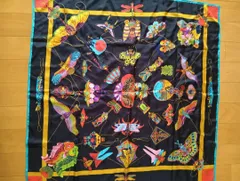 HERMES シルクスカーフ 多彩なデザイン