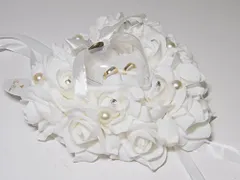 リングピロー 完成品 ハート ケーキ型 小 ウエディング ブライダル 結婚式 指輪ケース ホワイト