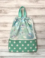 お着替え袋　ハンドメイド　ユニコーン　ペガサス　ミントグリーン　巾着　持ち手　女の子