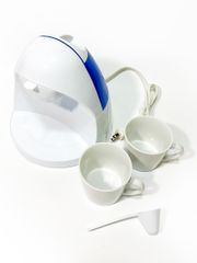 [J-A4612311329920] コーヒー&ティーメーカー AKZ-30 フィルター不要 茶葉使用可 カップ/軽量スプーン付き