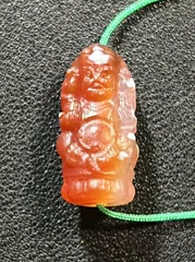 翡翠の大黒様 糸魚川産圧砕翡翠 大珠 天然石販売 名取貴石 天然石原石鉱物結晶