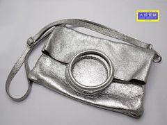 LAURA DI MAGGIO ローラディマッジオ ２WAY ショルダーバッグ チェーンストラップポーチ付き シルバーメタリック 中古B 【送料無料】 A-8870【質屋出品】