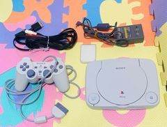 PSone本体　SCPH-100  箱・説明書無し
