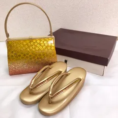 【美品】 草履 バッグ セット ／ Zori Sandals & Handbag Set 桜グラデーション柄 ゴールド×オレンジ 成人式 振袖 結婚式 和装小物