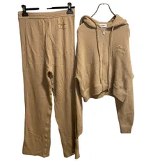 2025年最新】MIU MIU セットアップの人気アイテム - メルカリ