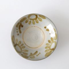 やちむん・唐草7寸皿（飴）