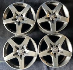 ☆送料無料☆メルセデスベンツ GLAクラス AMG X156 純正 18インチ ホイール4本 7J 46 PCD112 ハブ径約66.6    No.610