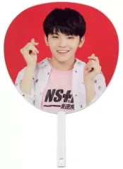 【中古】うちわ(男性) ウジ うちわ 「SEVENTEEN JAPAN OFFICIAL FANCLUB MEETING ’CARAT CAMP’」