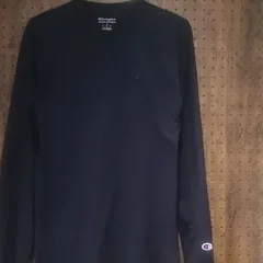 Champion チャンピオン 　ワンポイント刺しゅう　ロングTシャツ　サイズＳ（ＡＳＩＡ　Ｍ）