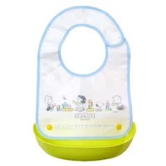 【新品・3営業日で発送】OSK ポリプロピレンお子様食器「スヌーピー」ベビーエプロン　ＢＲ－４【RSN3301】