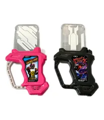 美品 バンダイ 仮面ライダーエグゼイド おもちゃ なりきりアイテム DXときめきクライシスガシャット DXプロトマイティアクションXガシャット BANDAI