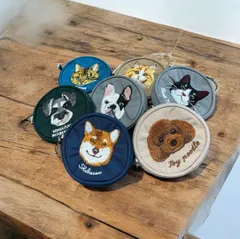 アニマル刺繍丸ポーチ　コインケース