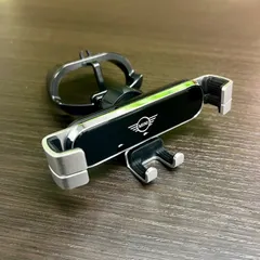 BMW MINI 2022年前後2タイプ F型前期/後期LCI 専用スマホホルダー グロスブラック 軽量 自重ホルダー 車種専用マウント