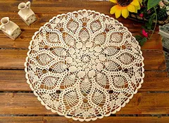 ★即日発送★テーブルクロス ラウンド テーブルランナー アンティーク風 円形 テーブルカバー 北欧田園風 花柄 ハンドメイド 透かし編み おしゃれ テーブルクロス ドイリー サークル ベージュ 直径60cm アンティーク 北欧