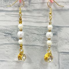 ハンドメイド　アクセサリー　ピアス