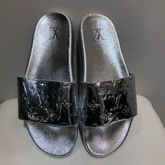 2025年最新】louis vuitton サンダル メンズの人気アイテム - メルカリ