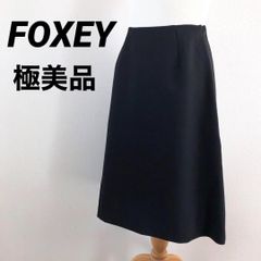 【極美品】フォクシーニューヨーク42766 フレアタックスカート　黒　40 美品【フォクシーニューヨーク】ボックスプリーツスカート 黒 40 M