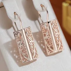 【14KGP】透かし彫り スクエア ローズゴールド 高級 フック ピアス