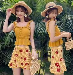 【韓国水着】セパレート　花柄　ギンガムチェック　水着　ブルー　フリル　スカート　パット　韓国