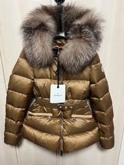 ☆未使用タグ付き・本物保証☆ MONCLER BOED フォックスファーダウン
