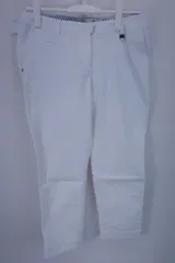 【超美品】Munsingwear(マンシングウェア) パンツ 白 レディース 11  ゴルフウェア 2207-0200 中古