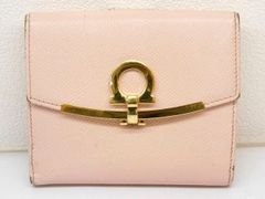 フェラガモ ■ ガンチーニ金具 コンパクト 財布 ウォレット ライトピンク系 レザー レディース SalvatoreFerragamo □7D