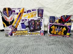 【新品】DXセイバー 闇黒剣月闇＆邪剣カリバードライバー ワンダーライドブック
