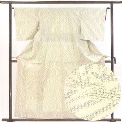 紬 身丈158cm 裄64cm 前幅24cm 後幅28.5cm 袖丈49cm 袖幅32cm レディース 袷 絣模様 裄Mサイズ 秋冬春用 正絹（シルク）ホワイト 未使用品 結城紬 結織苑 リメイク リユース リサイクル【呉服のきくや】