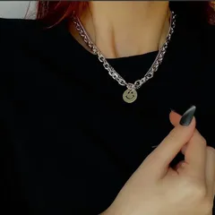 シルバー  ネックレス  ストリート　スマイル　韓国ファッション