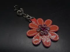 ■美品■ COACH コーチ フラワーモチーフ パテントレザー キーホルダー バッグチャーム レディース レッド系×ピンク系 DJ5777